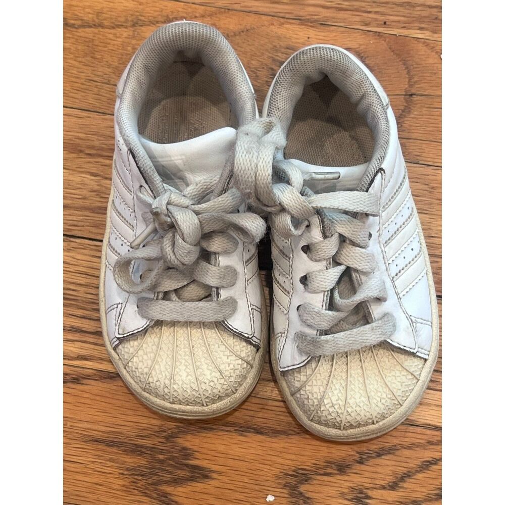 adidas Originals Superstar Sneakers (Foundation/Classic) Size 7k Toddler